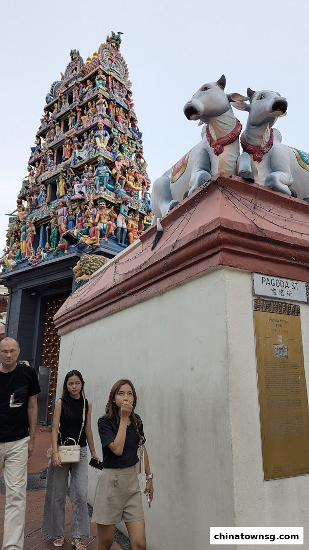 Cantonese Opera - Wall Mural by Yip Yew Chong