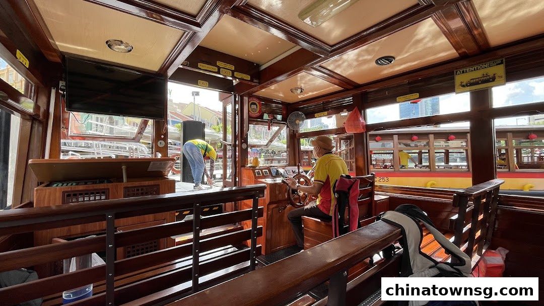 DON DON DONKI - Clarke Quay Central