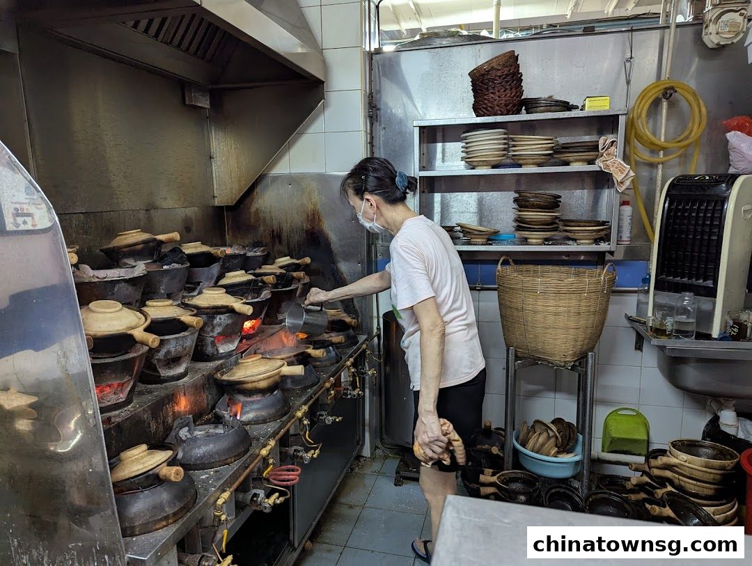 Lian He Ben Ji Claypot Rice