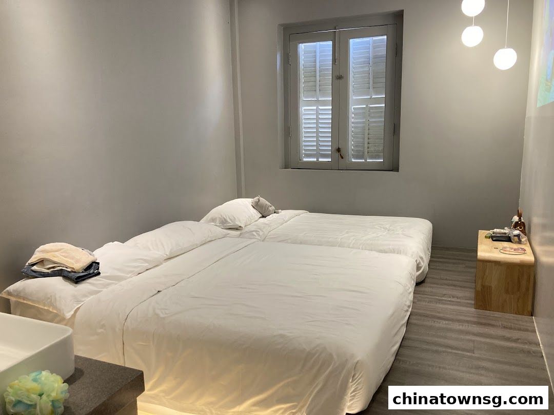 Rest Chinatown Hotel