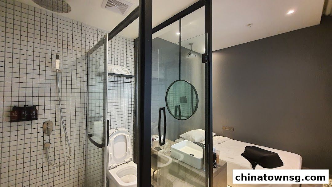 Rest Chinatown Hotel