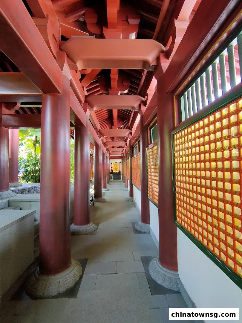 Rooftop Garden, Toothrelic Temple, Chinatown