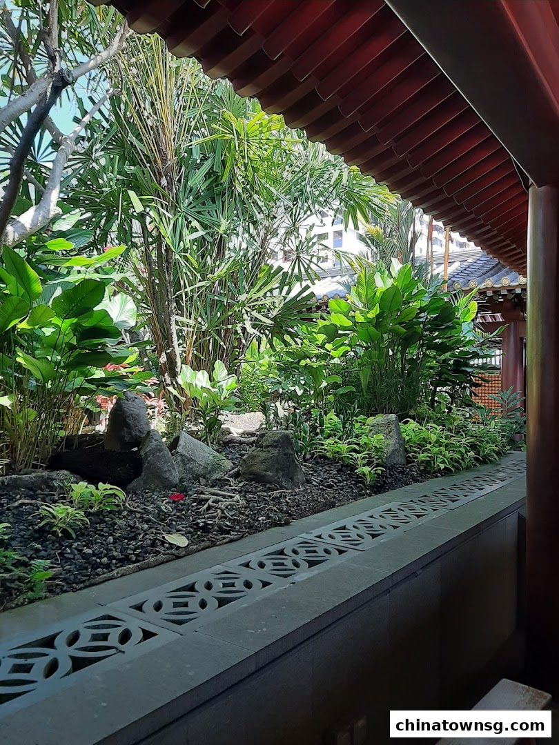 Rooftop Garden, Toothrelic Temple, Chinatown