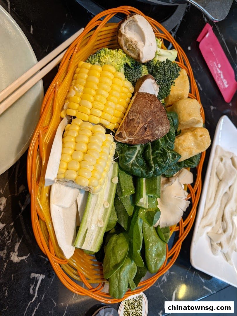 Shi Li Fang Hot Pot  Chinatown Point