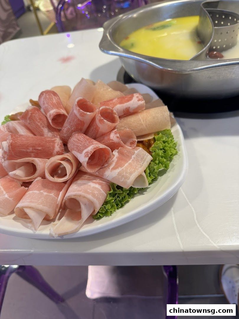 Shi Li Fang Hot Pot  Chinatown Point