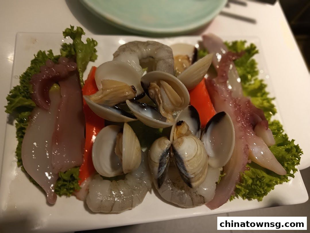 Shi Li Fang Hot Pot  Chinatown Point