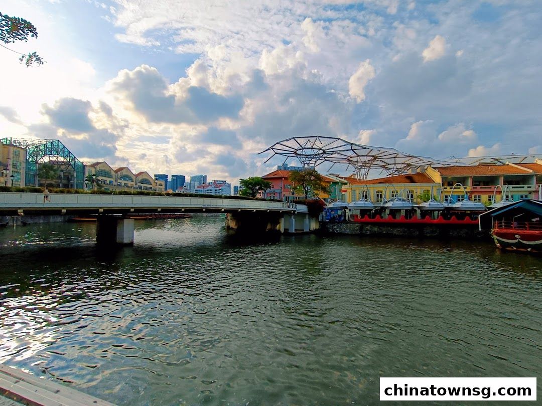 TSUJIRI The Central Store