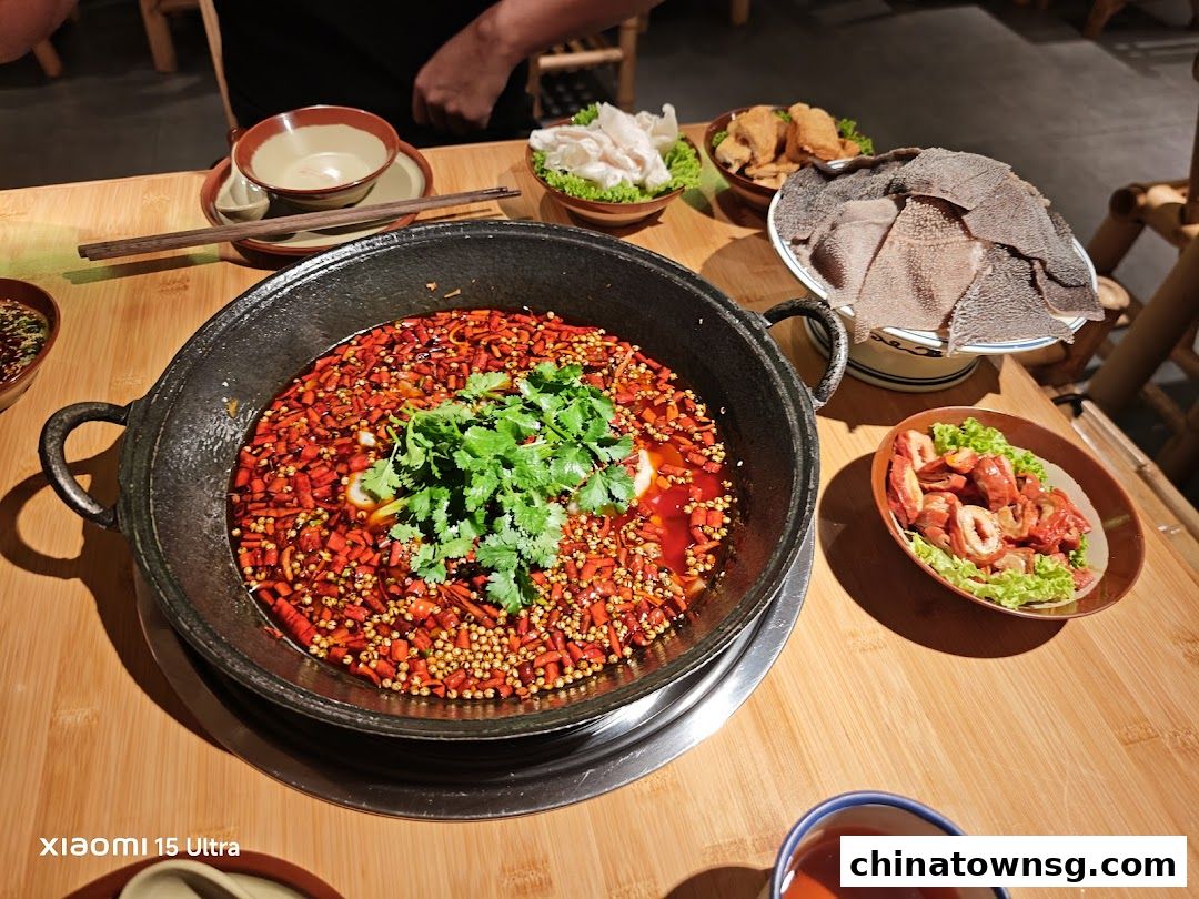 武大郎老火锅 WU DA LANG OLD HOT POT