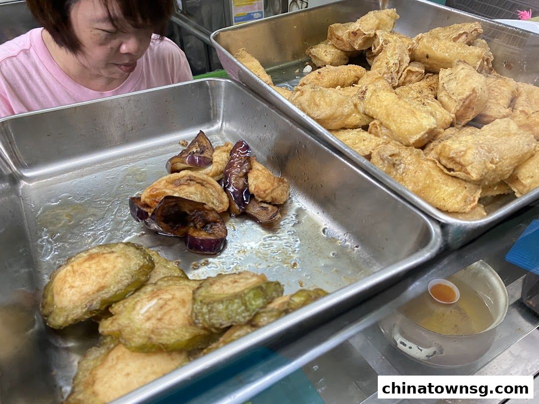 Xiu Ji Ikan Bilis Yong Tau Fu 02-88