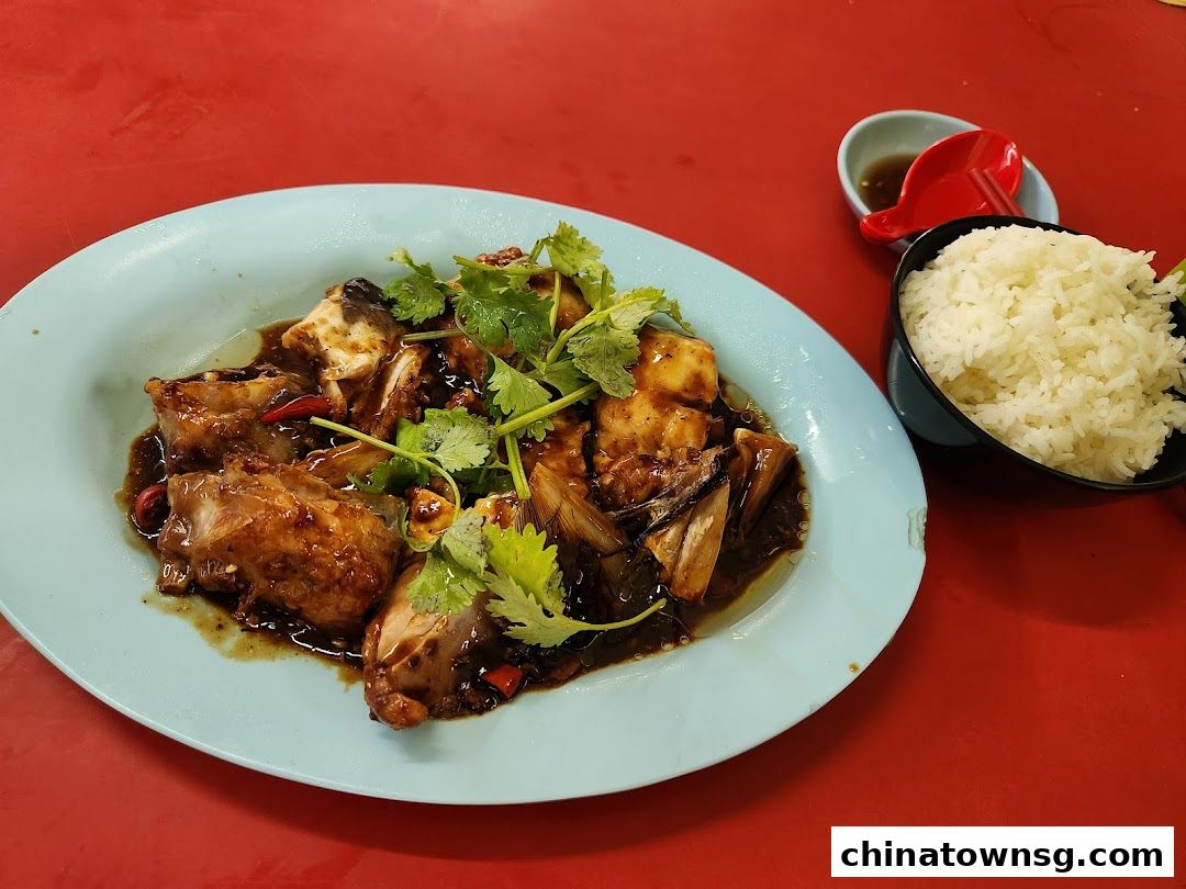 Yuet Loy Cooked Food