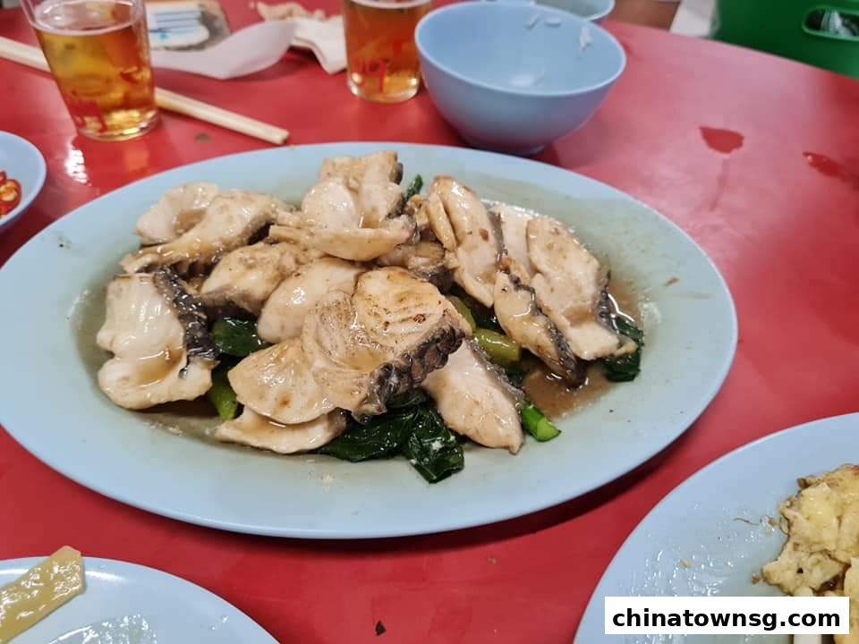 Yuet Loy Cooked Food